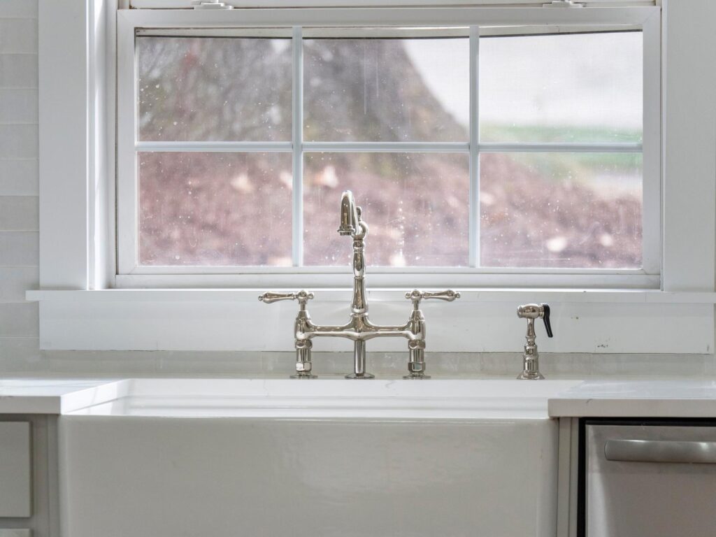 Farmhouse sink in a whole-home renovation by VIBE Luxury Homes in Amberidge, Atlanta