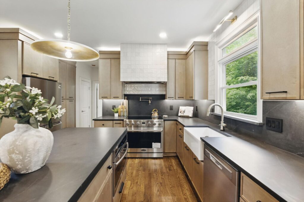 Kitchen in a custom home built by VIBE Luxury Homes in Asbury Park, Atlanta