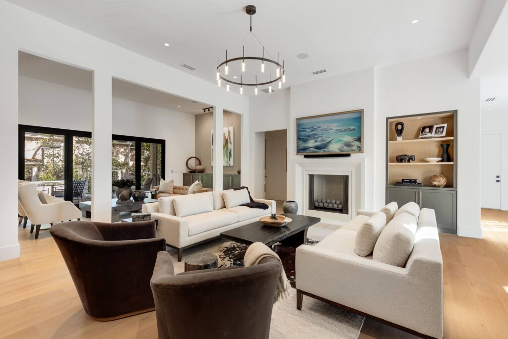 Great room in a custom home built by VIBE Luxury Homes in Brookhaven, Atlanta